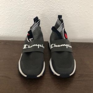 Champion size 10.5